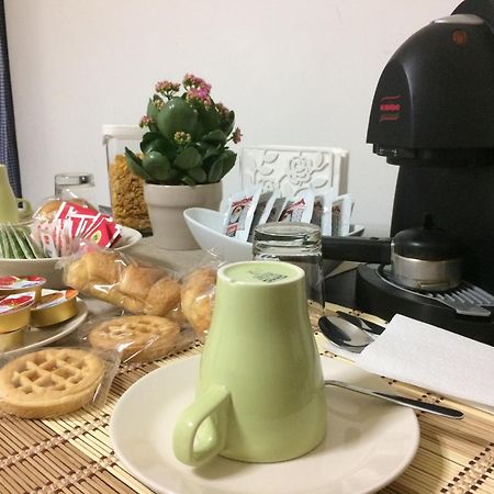 Apartment For 2 In Catania, B&B Le Voci Del Mercato Extérieur photo