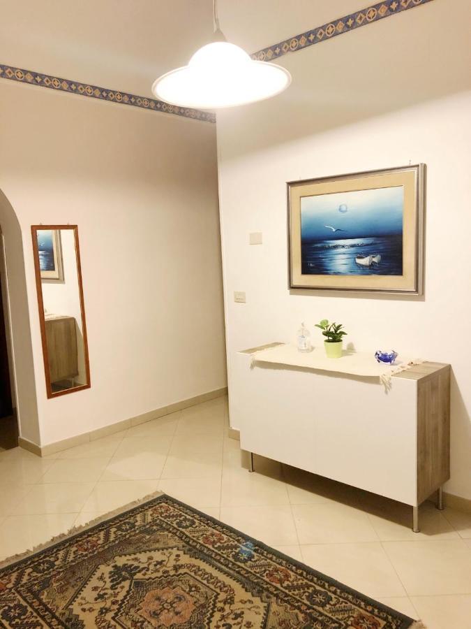 Apartment For 2 In Catania, B&B Le Voci Del Mercato Extérieur photo